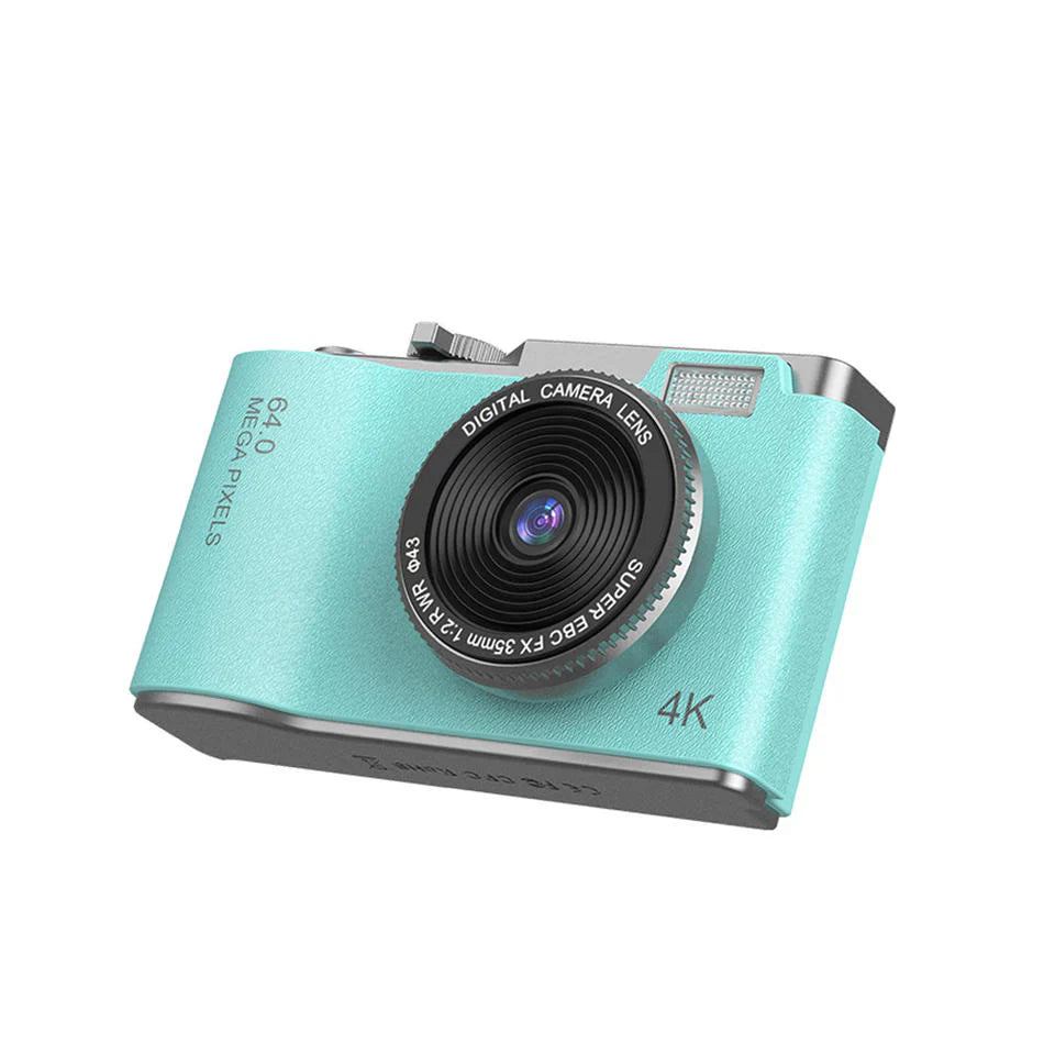 Digitalni retro fotoaparat za decu – kamera sa igricama, video snimanjem i ekranom 2.4