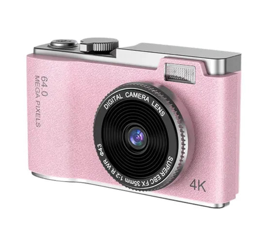 Digitalni retro fotoaparat za decu – kamera sa igricama, video snimanjem i ekranom 2.4