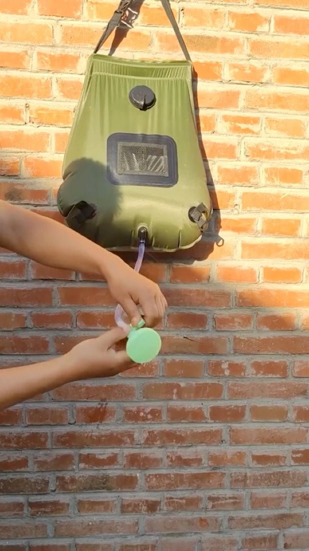 Solarni Tuš za Kampovanje 20L — Grejanje na Sunce